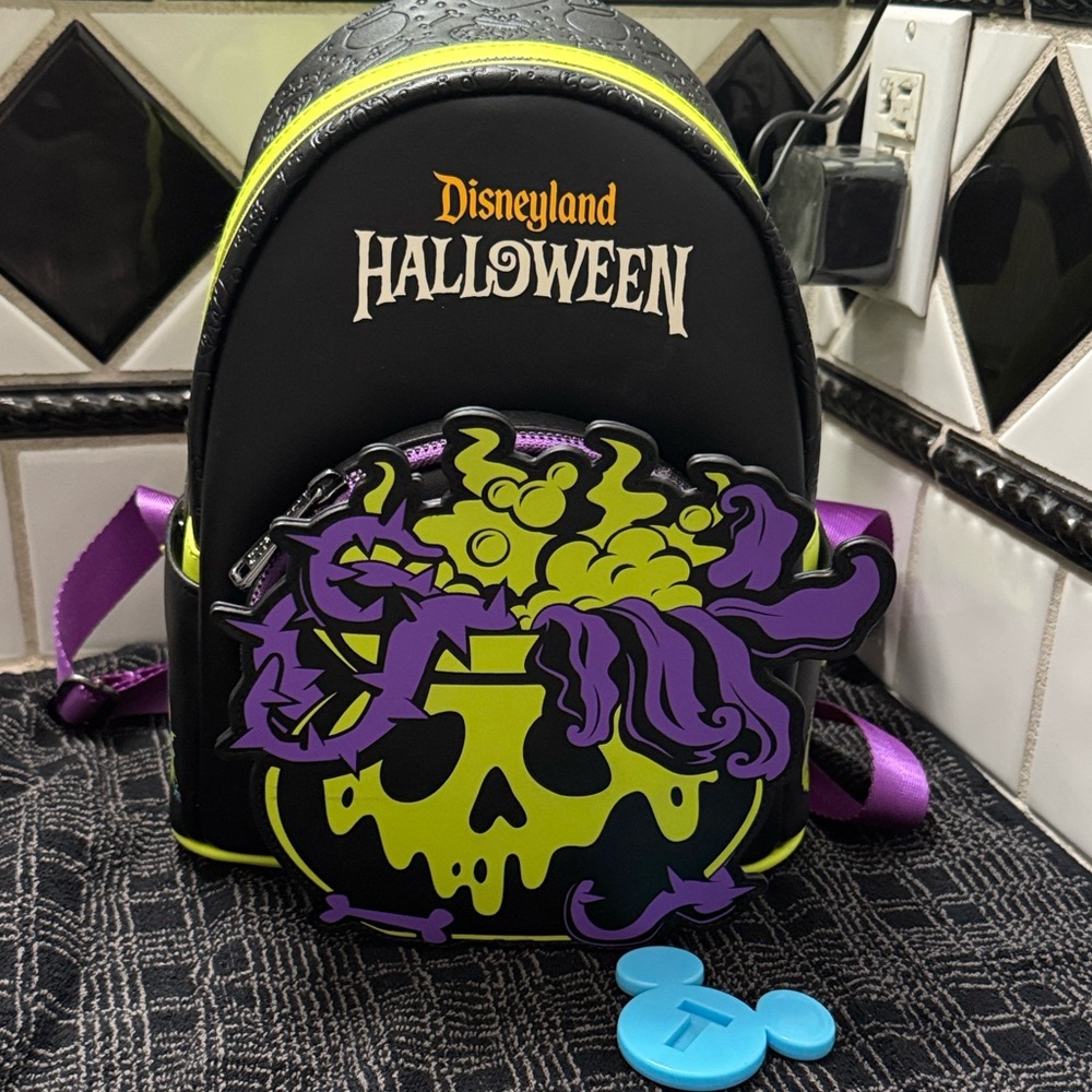Disney Parks Villans Marathon Loungefly